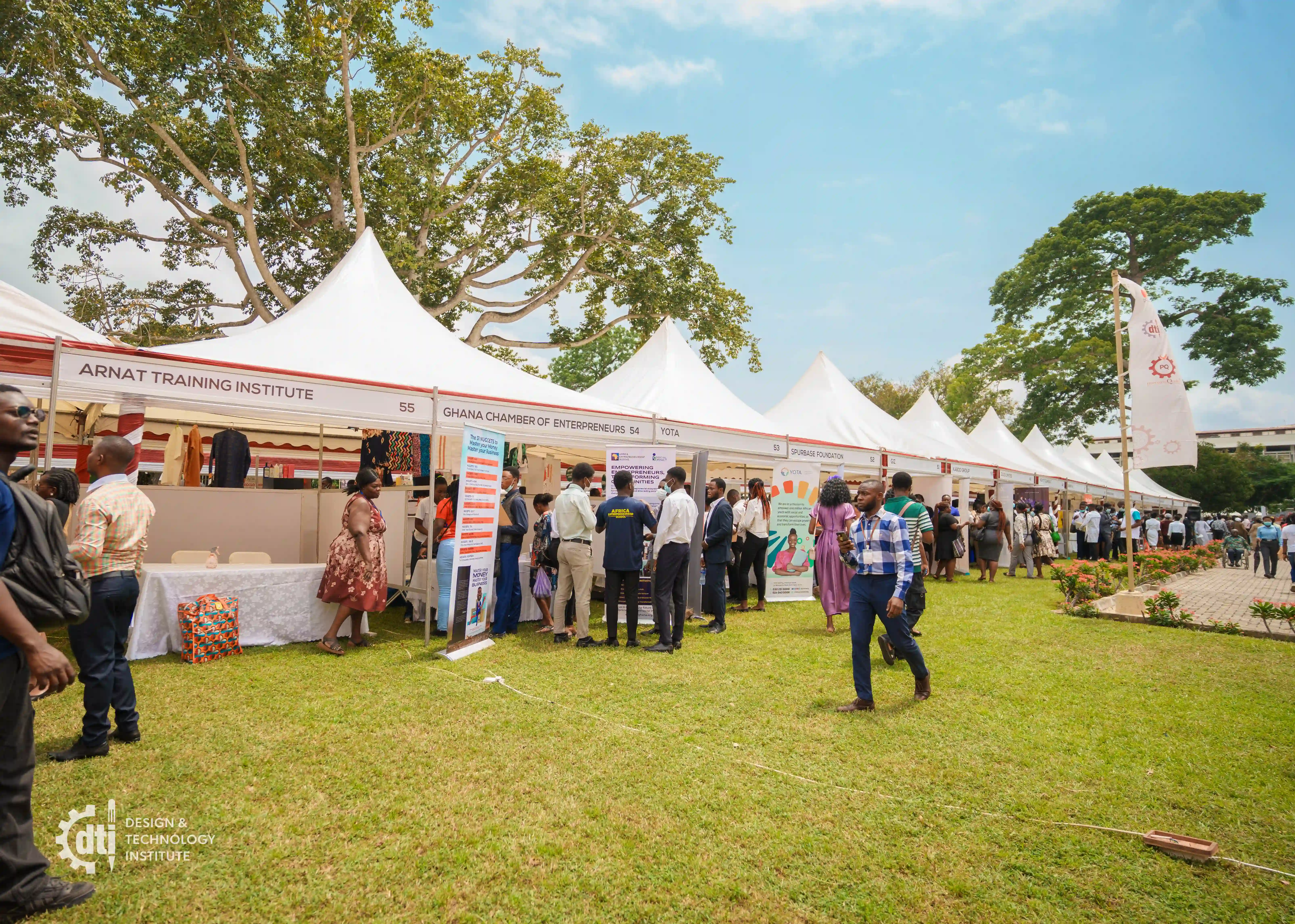 Government ministers at the Fair